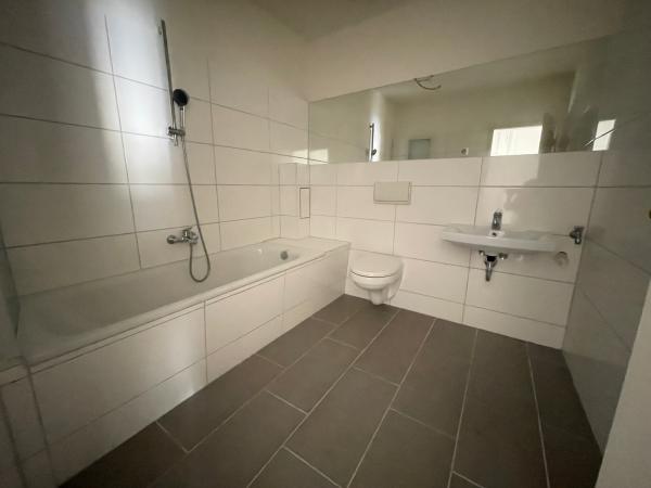 Vermietung 3Raum Wohnung Steinstr 8 02826 Görlitz mit DSL, Separate Küche, Kabel TV, Abstellkammer, GästeWC