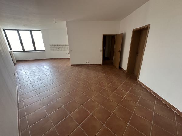 Vermietung 4Raum Wohnung Grüner Graben 12 02826 Görlitz mit DSL, Kabel TV, Lift, Abstellkammer, GästeWC, Keller