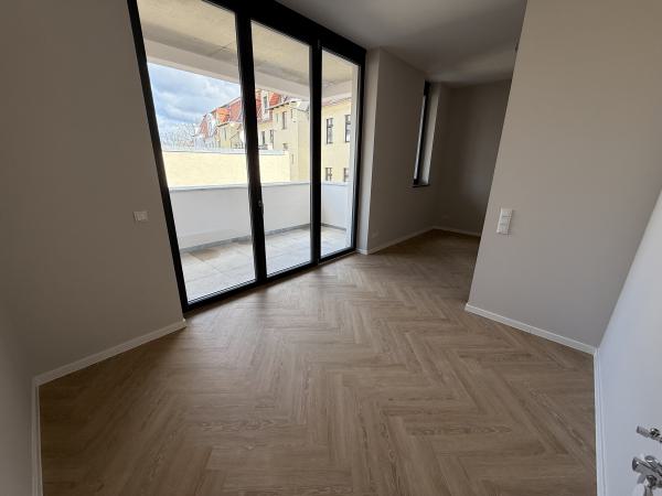 Vermietung 3Raum Wohnung Emmerichstr 48 02826 Görlitz mit DSL, Stellplatz, Kabel TV, Balkon, Fußbodenheizung, Erstbezug, Abstellkammer