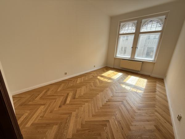 Vermietung 3Raum Wohnung Jakobstr 40 02826 Görlitz mit DSL, Separate Küche, Einbauküche, Kabel TV, Balkon, Dachboden
