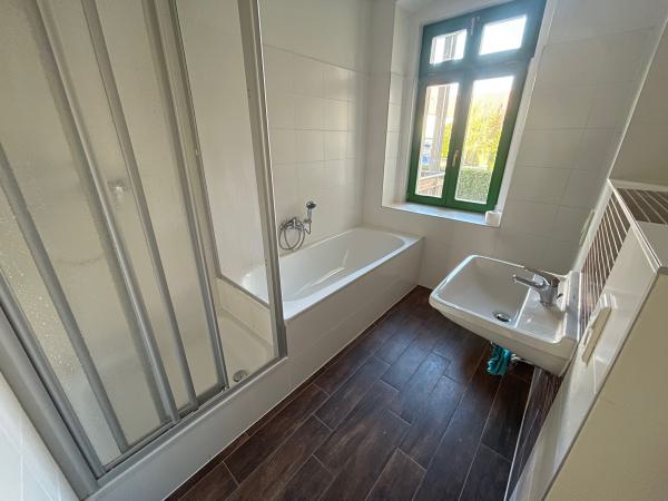 Vermietung 2Raum Wohnung ErichOppenheimerStr 1 02827 Görlitz mit DSL, Separate Küche, Kabel TV, Balkon, Parkett, Abstellkammer, Keller