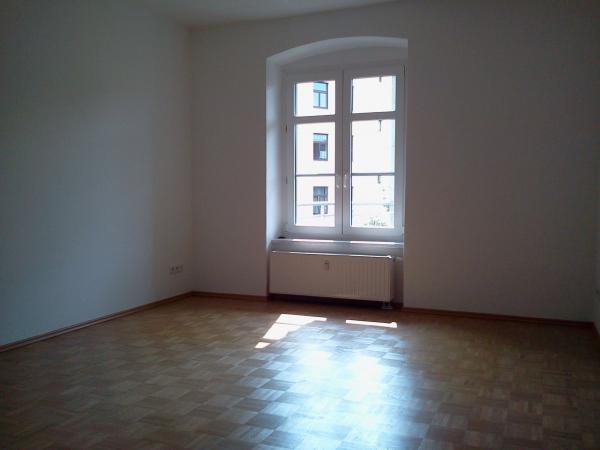 Vermietung 3Raum Wohnung Jauernicker Strasse 02826 Görlitz mit Abstellkammer, Parkett, Balkon, Kabel TV, Separate Küche, DSL