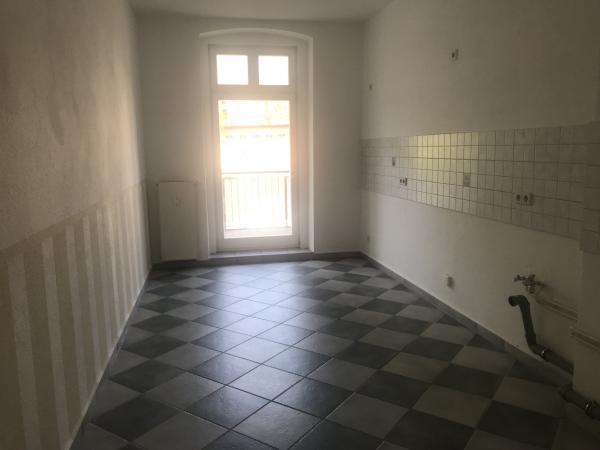 Vermietung 4Raum Wohnung Konsulstrasse 02826 Görlitz mit Abstellkammer, Lift, Balkon, Stellplatz, Separate Küche, DSL