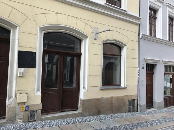 Vermietung Büro Praxis Neißstrasse 02826 Görlitz mit Einbauküche, DSL