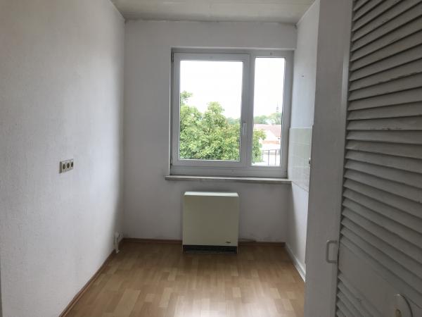 Vermietung 2Raum Wohnung Dorfstrasse 02829 Zodel mit Separate Küche, Kabel TV, Balkon, Abstellkammer