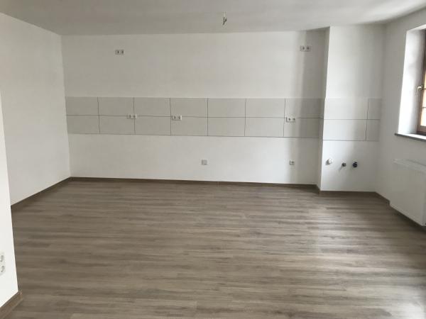 40+ schön Bilder Wohnungen Löbau / 1 Raum Wohnung mit Balkon und Aufzug - WG-Löbau : Das wohnhaus verfügt über einen personenaufzug.