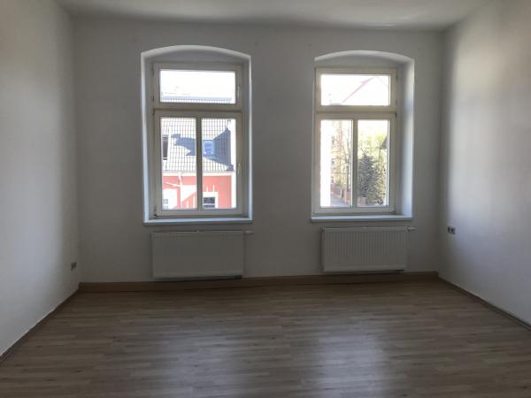 Vermietung 3Raum Wohnung MaxLangeStrasse 02763 Zittau mit Abstellkammer, Kabel TV, Separate Küche