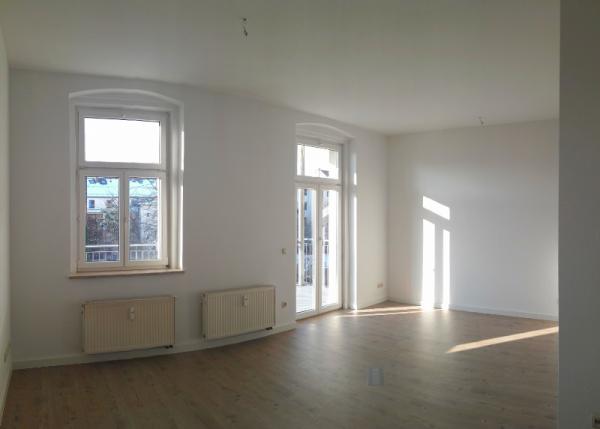 Vermietung 2Raum Wohnung Gartenstrasse 02826 Görlitz mit Balkon, Kabel TV, Stellplatz, Separate Küche, DSL