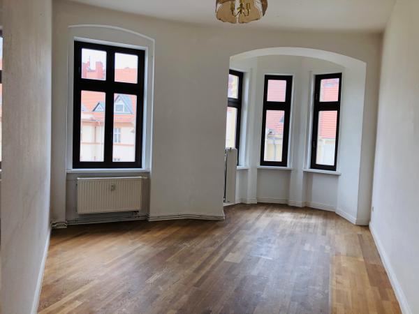 Vermietung 4Raum Wohnung Gutenbergstraße 02826 Görlitz mit Abstellkammer, Parkett, Balkon, Kabel TV, Separate Küche, DSL