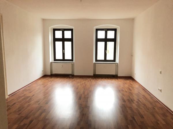 Vermietung 3Raum Wohnung Emmerichstrasse 02826 Görlitz mit Abstellkammer, Balkon, Kabel TV, Separate Küche, DSL