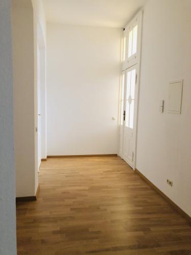 Vermietung 1Raum Wohnung Salomonstrasse 02826 Görlitz mit Lift, Kabel TV, Stellplatz, Separate Küche, DSL
