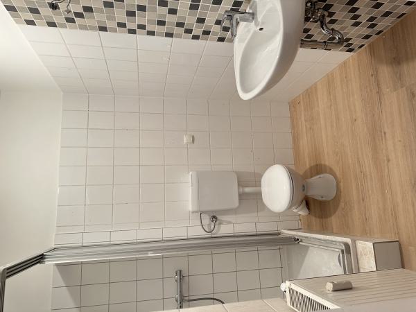 Vermietung 2Raum Wohnung Wielandstr 7  02826 Görlitz  mit DSL, Einbauk&uuml;che, Kabel TV, Balkon, Abstellkammer, Dielenboden, Keller, Dachboden