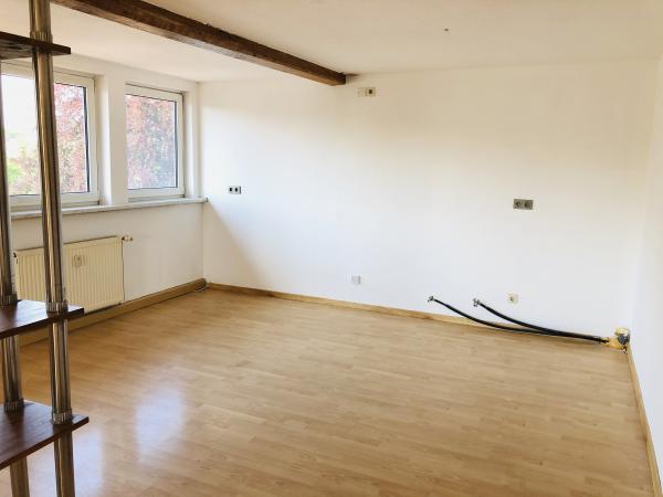 Vermietung 3Raum Wohnung Horkaer Strasse 02906 Niesky mit Abstellkammer, Kabel TV, Stellplatz, DSL