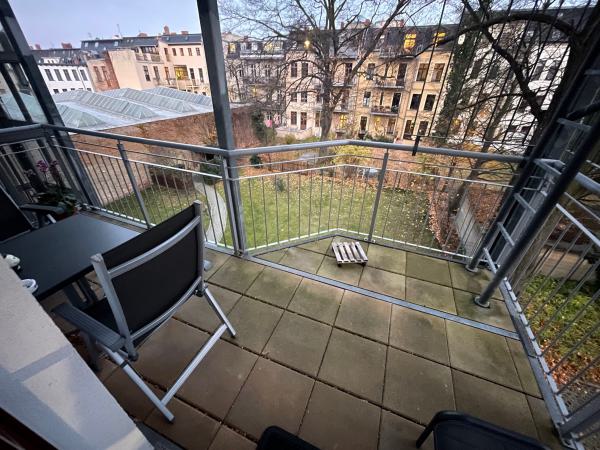 Vermietung 2Raum Wohnung Jakobstr 13 02826 Görlitz mit DSL, Einbauküche, Kabel TV, Balkon, Lift, Hinterhaus, möbliert, Keller
