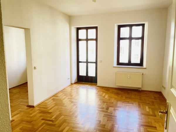 Vermietung 1Raum Wohnung Emmerichstr 29 02826 Görlitz mit DSL, Separate Küche, Stellplatz, Kabel TV, Balkon, Parkett, Hinterhaus