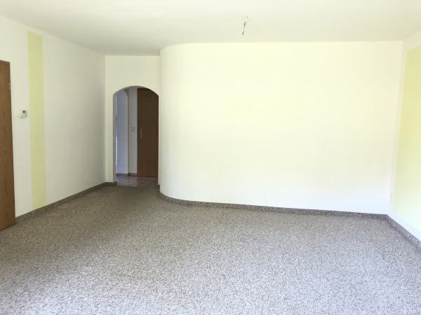 Verkauf 2Raum Wohnung Schlaurother Str 39 02827 Görlitz mit DSL, Separate Küche, Stellplatz, Terrasse, Abstellkammer, Keller