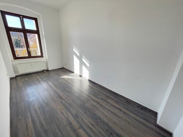 Vermietung 3Raum Wohnung Dresdener Str 15 02826 Görlitz mit DSL, Separate Küche, Kabel TV, Balkon, Abstellkammer, Keller