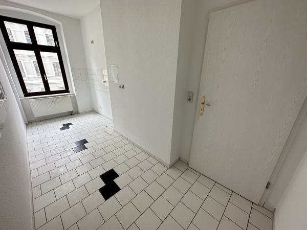 Vermietung 3Raum Wohnung Lutherstr 30 02826 Görlitz mit DSL, Separate Küche, Stellplatz, Kabel TV, Balkon, Garage, Abstellkammer, Keller
