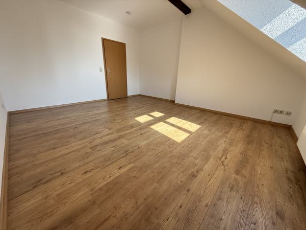 Vermietung 2Raum Wohnung HelmutvonGerlachStr 16 02827 Görlitz mit DSL, Separate Küche, Einbauküche, Kabel TV, Balkon, Abstellkammer, Keller