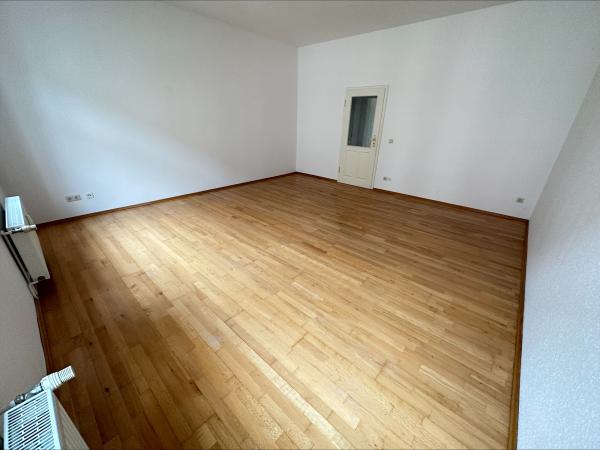 Vermietung 1Raum Wohnung Jakobstr 8 02826 Görlitz mit DSL, Separate Küche, Kabel TV, Balkon, Parkett, Abstellkammer, Keller
