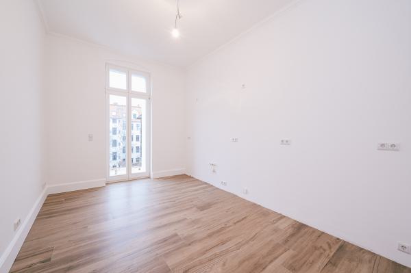 Vermietung 3Raum Wohnung JamesvonMoltkeStr 13 02826 Görlitz mit DSL, Stellplatz, Kabel TV, Balkon, Lift, Fußbodenheizung, Erstbezug, Abstellkammer, Keller