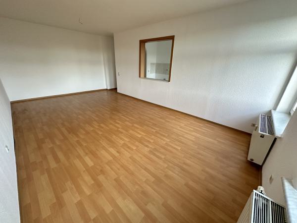 Vermietung 1Raum Wohnung Wilhelmsplatz 15  02826 Görlitz  mit DSL, Stellplatz, Kabel TV, Abstellkammer, Dachboden