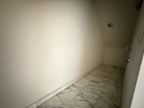 Vermietung 3Raum Wohnung Wilhelmsplatz 12  02826 Görlitz  mit DSL, Stellplatz, Kabel TV, Maisonette, Terrasse, Garage, Abstellkammer, GästeWC, Keller, Kamin