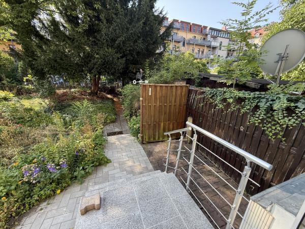 Vermietung 2Raum Wohnung Krölstr 8  02826 Görlitz  mit DSL, Separate K&uuml;che, Einbauk&uuml;che, Kabel TV, Wintergarten, eigener Garten, Keller