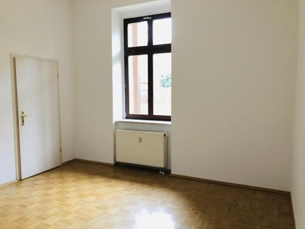 Vermietung 3Raum Wohnung Gartenstrasse 02826 Görlitz mit Parkett, Balkon, Kabel TV, DSL